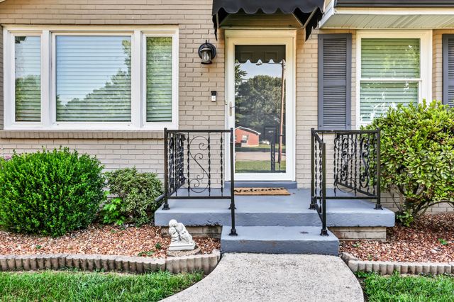 1872 Pardue Ct, Clarksville, TN 37043