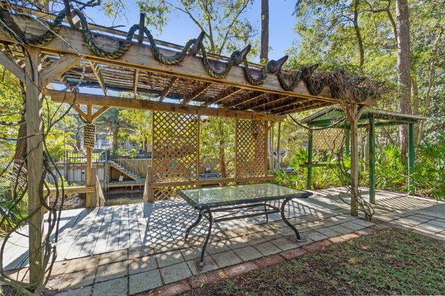 67 W Wild Briar Road, Santa Rosa Beach, FL 32459