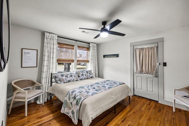 1414 29th Street, Galveston, TX 77550