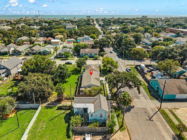 1414 29th Street, Galveston, TX 77550