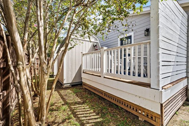 1414 29th Street, Galveston, TX 77550