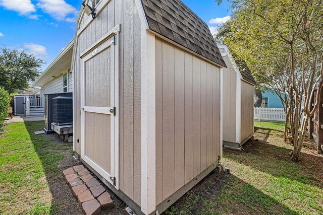 1414 29th Street, Galveston, TX 77550