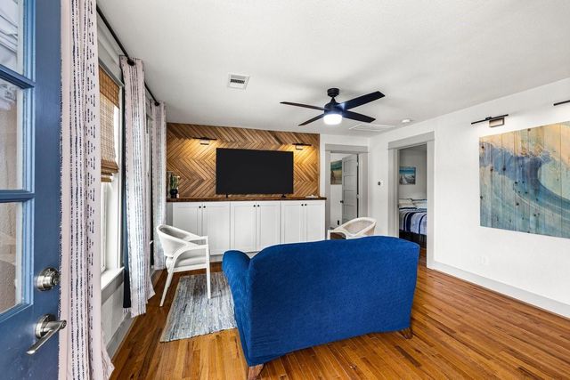 1414 29th Street, Galveston, TX 77550