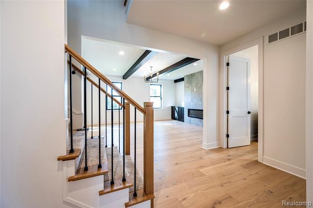 4101 Devon Road, Royal Oak, MI 48073