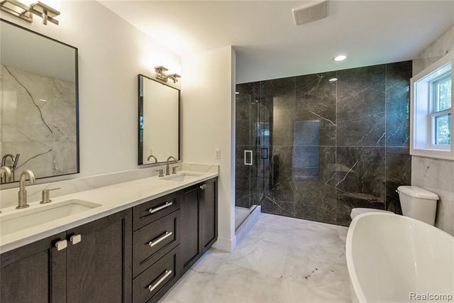 4101 Devon Road, Royal Oak, MI 48073