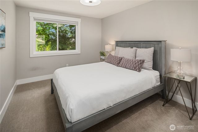 16208 SE 46th Way, Bellevue, WA 98006