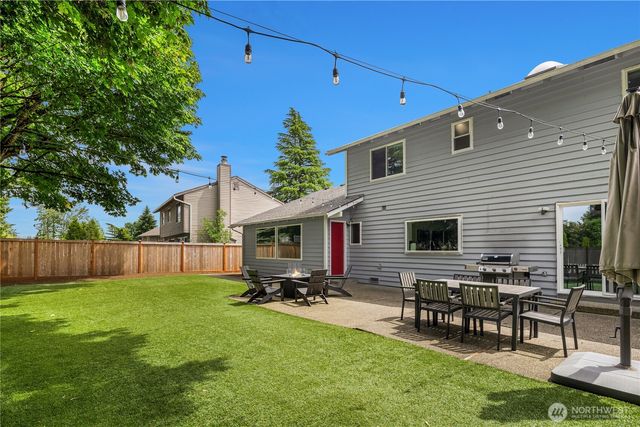 16208 SE 46th Way, Bellevue, WA 98006