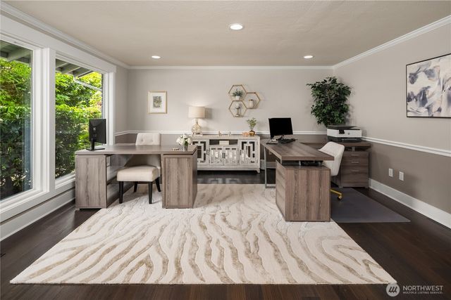 16208 SE 46th Way, Bellevue, WA 98006