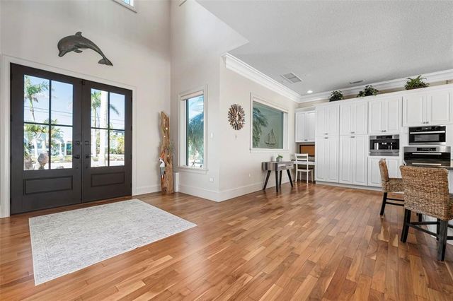 606 CRESTWOOD LANE, Holmes Beach, FL 34217