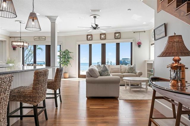 606 CRESTWOOD LANE, Holmes Beach, FL 34217