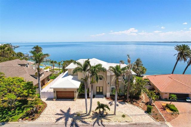 606 CRESTWOOD LANE, Holmes Beach, FL 34217