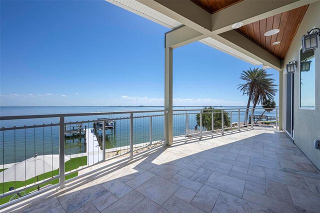 606 CRESTWOOD LANE, Holmes Beach, FL 34217
