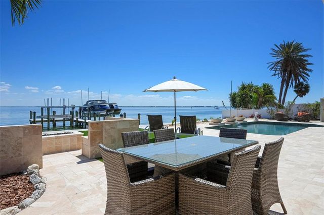 606 CRESTWOOD LANE, Holmes Beach, FL 34217