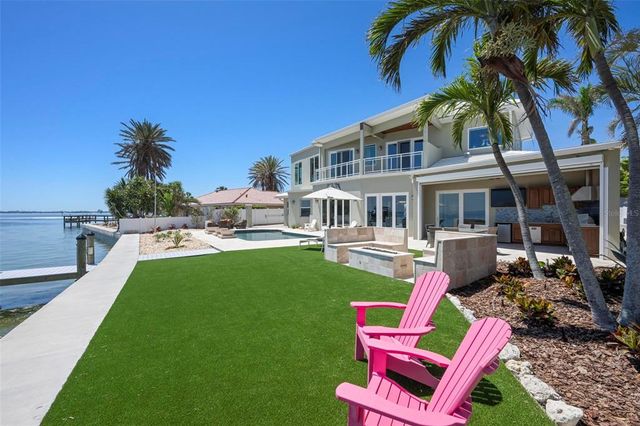 606 CRESTWOOD LANE, Holmes Beach, FL 34217