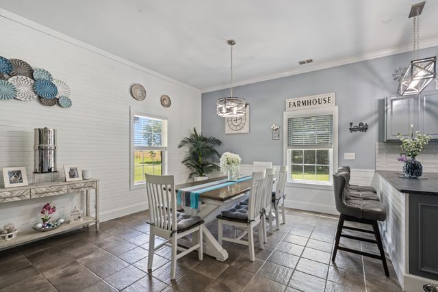 1150 Old Blacktop Rd, Mc Ewen, TN 37101