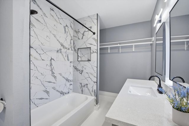 4418 Rosemont Street, Houston, TX 77051