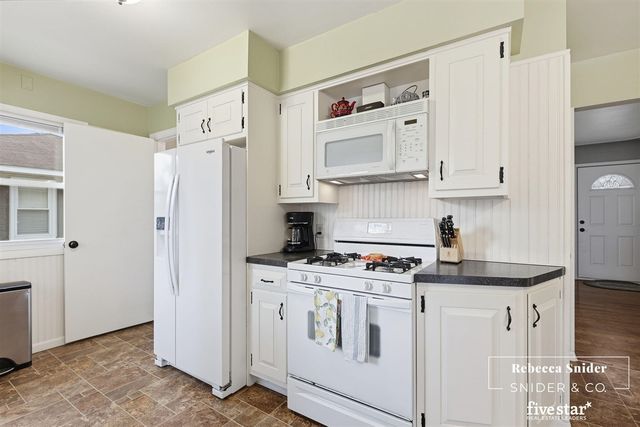 4108 Herman Avenue, Wyoming, MI 49509