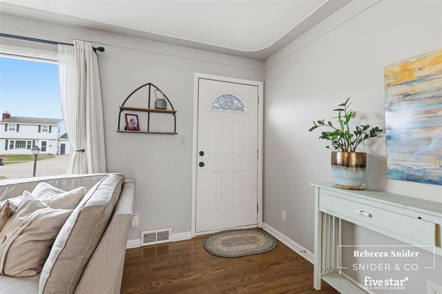 4108 Herman Avenue, Wyoming, MI 49509