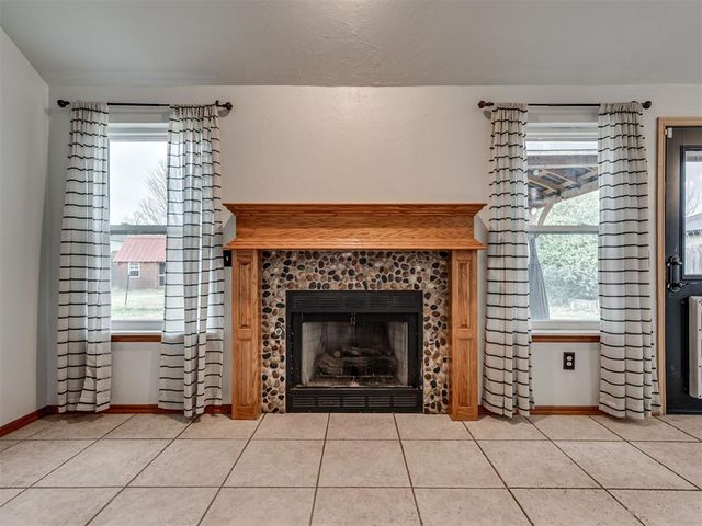 921 Westbury Terrace, Yukon, OK 73099