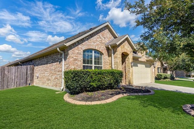18107 Svensson Slade Lane, Houston, TX 77044
