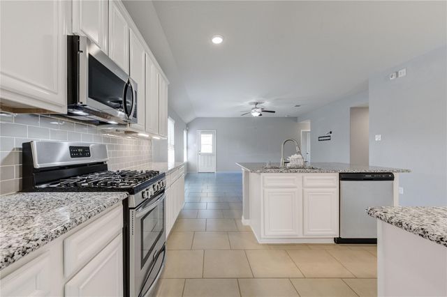 18107 Svensson Slade Lane, Houston, TX 77044