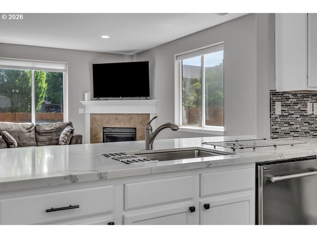 1164 35th Ave, Forest Grove, OR 97116