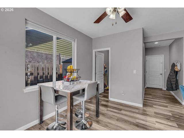 1164 35th Ave, Forest Grove, OR 97116