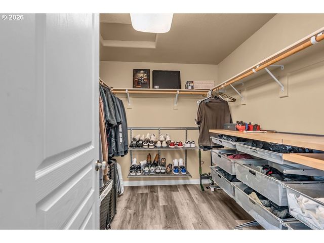 1164 35th Ave, Forest Grove, OR 97116