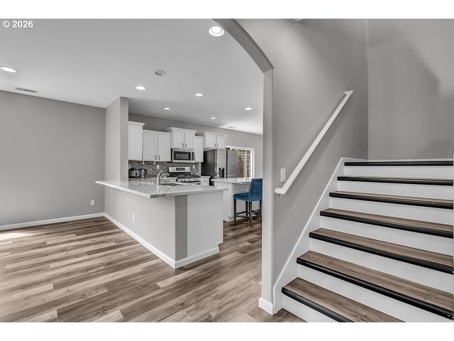 1164 35th Ave, Forest Grove, OR 97116
