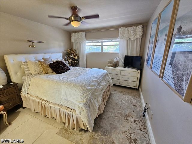 1100 8th AVE S 211B, Naples, FL 34102