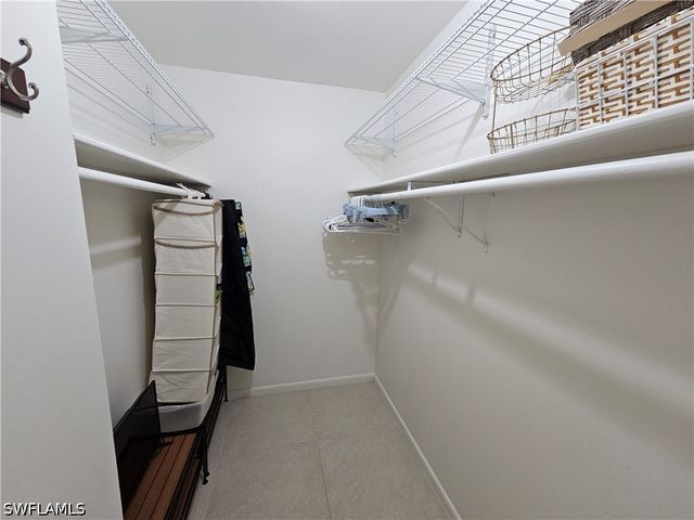 1100 8th AVE S 211B, Naples, FL 34102