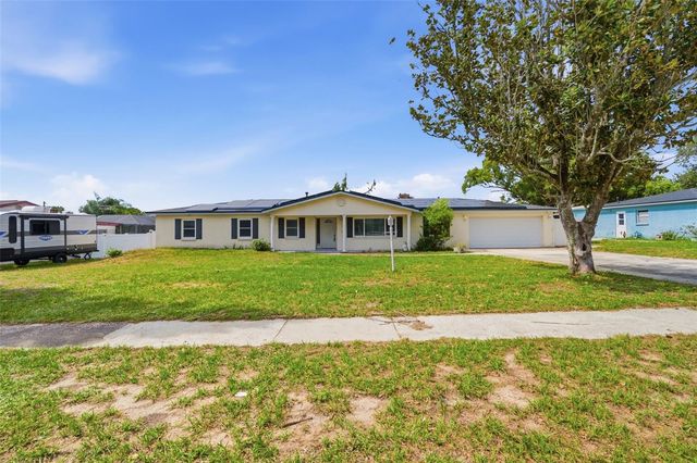1606 LARK LANE, Brandon, FL 33510