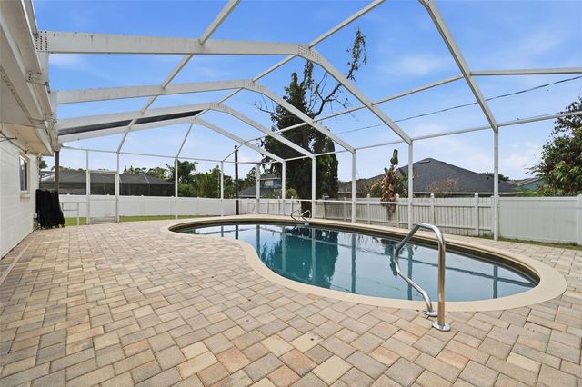 1606 LARK LANE, Brandon, FL 33510