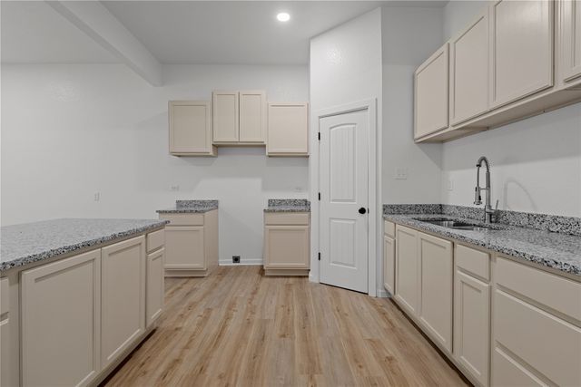 1126 N 13th Street, Waco, TX 76707