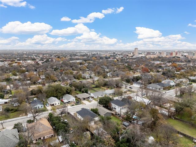 1126 N 13th Street, Waco, TX 76707
