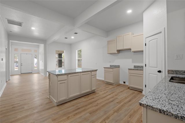 1126 N 13th Street, Waco, TX 76707