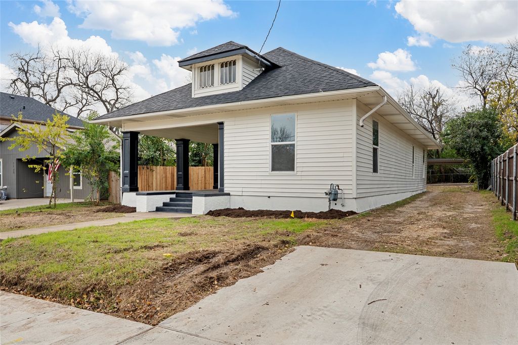 1126 N 13th Street, Waco, TX 76707