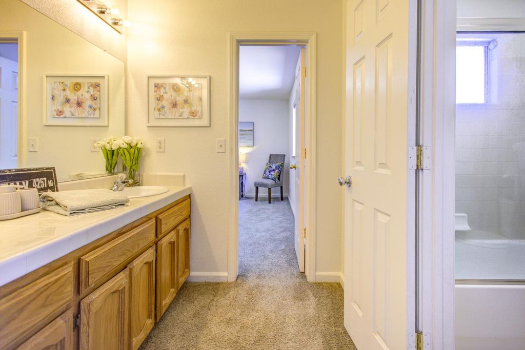 Image 32 of property listing at 27557 Paradise Valley Lane, Clovis, CA 93619