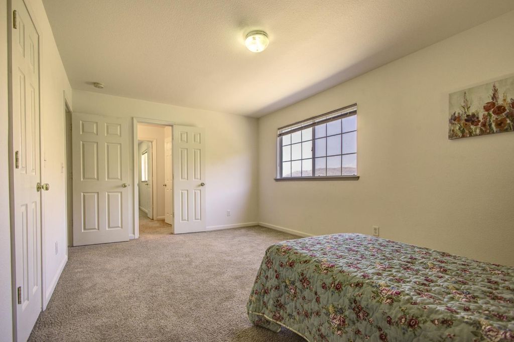Image 35 of property listing at 27557 Paradise Valley Lane, Clovis, CA 93619