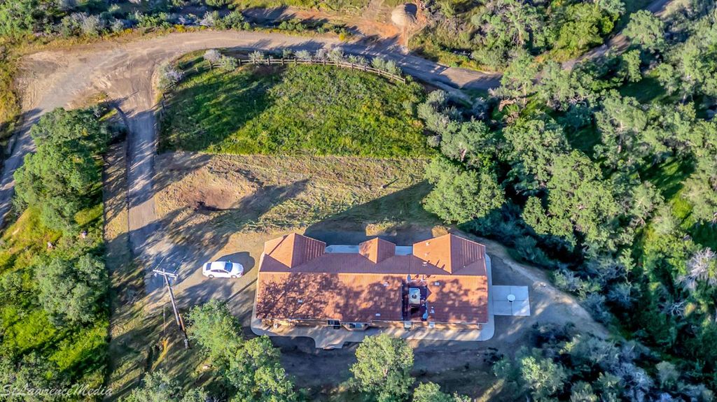 Image 60 of property listing at 27557 Paradise Valley Lane, Clovis, CA 93619