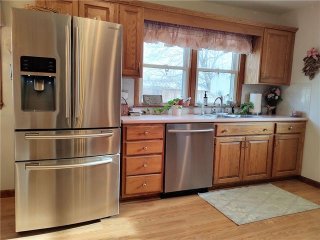 8 Maple Street, Seneca Falls, NY 13148