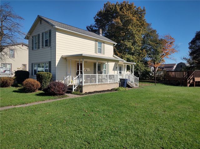 8 Maple Street, Seneca Falls, NY 13148