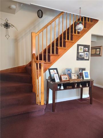 8 Maple Street, Seneca Falls, NY 13148