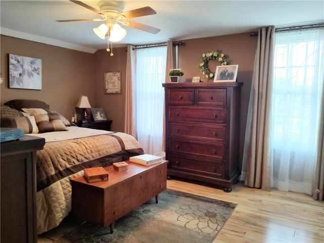 8 Maple Street, Seneca Falls, NY 13148