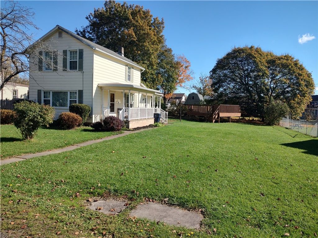 8 Maple Street, Seneca Falls, NY 13148