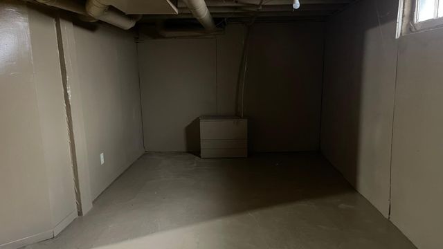 904 Jessamine Avenue E, Saint Paul, MN 55106