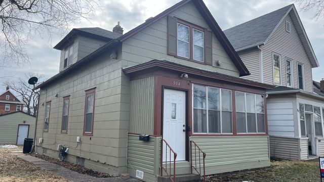 904 Jessamine Avenue E, Saint Paul, MN 55106