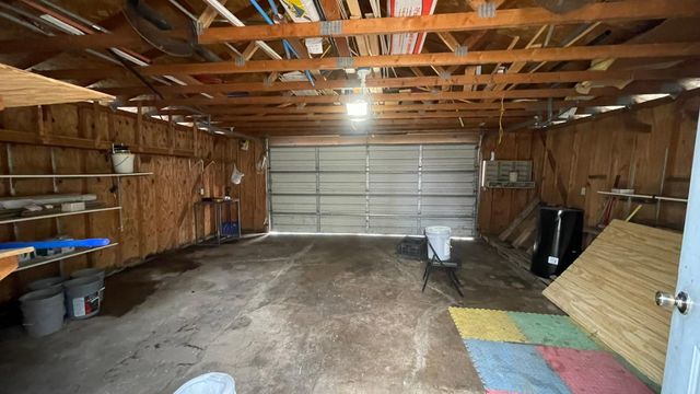 904 Jessamine Avenue E, Saint Paul, MN 55106