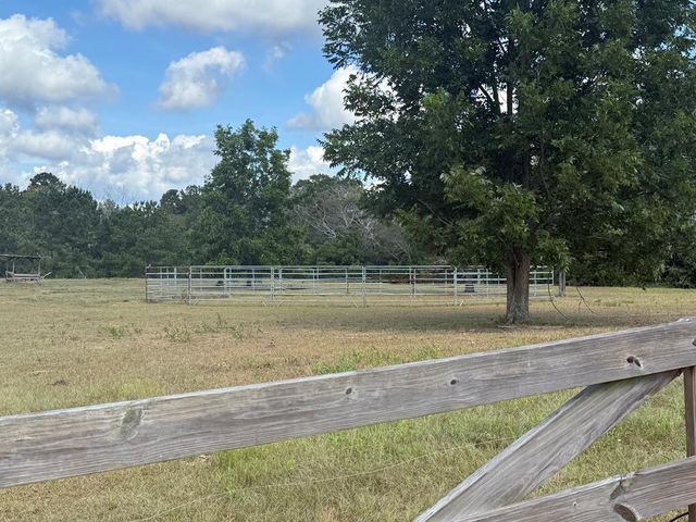 3115 Cumbie Road, Newton, AL 36352