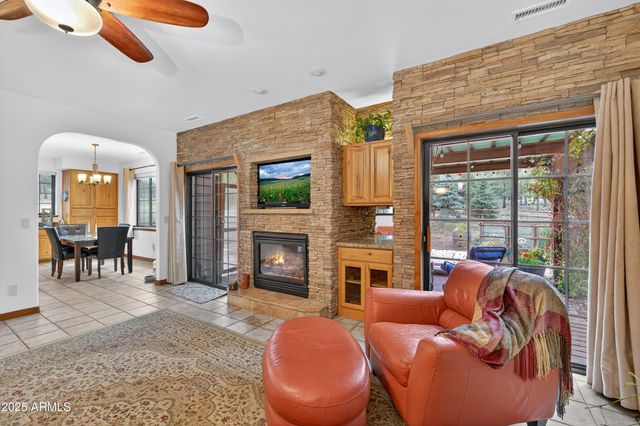 11990 Glodia Drive, Flagstaff, AZ 86004